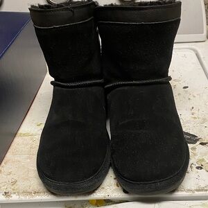 BearPaw Black Womens Boots